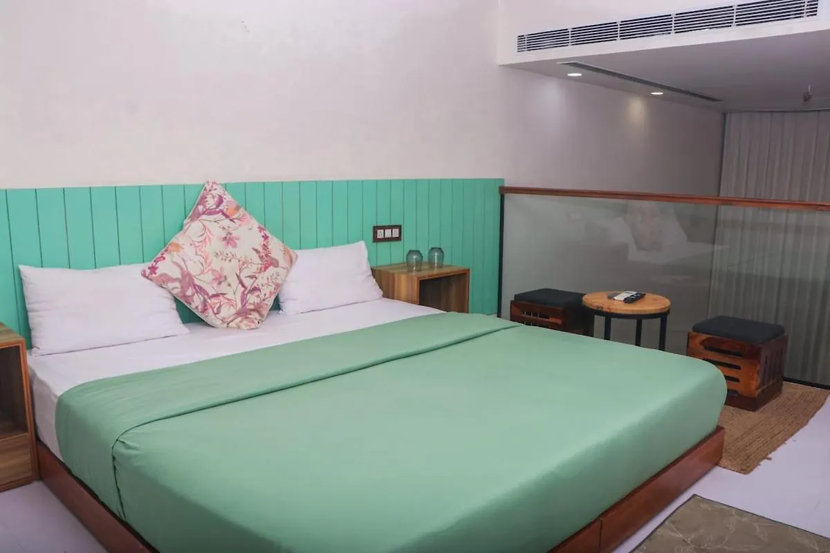 Leafyinn Tranquil Loft New Delhi