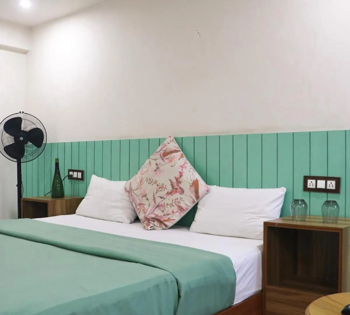 Leafyinn Tranquil Loft New Delhi Apartment