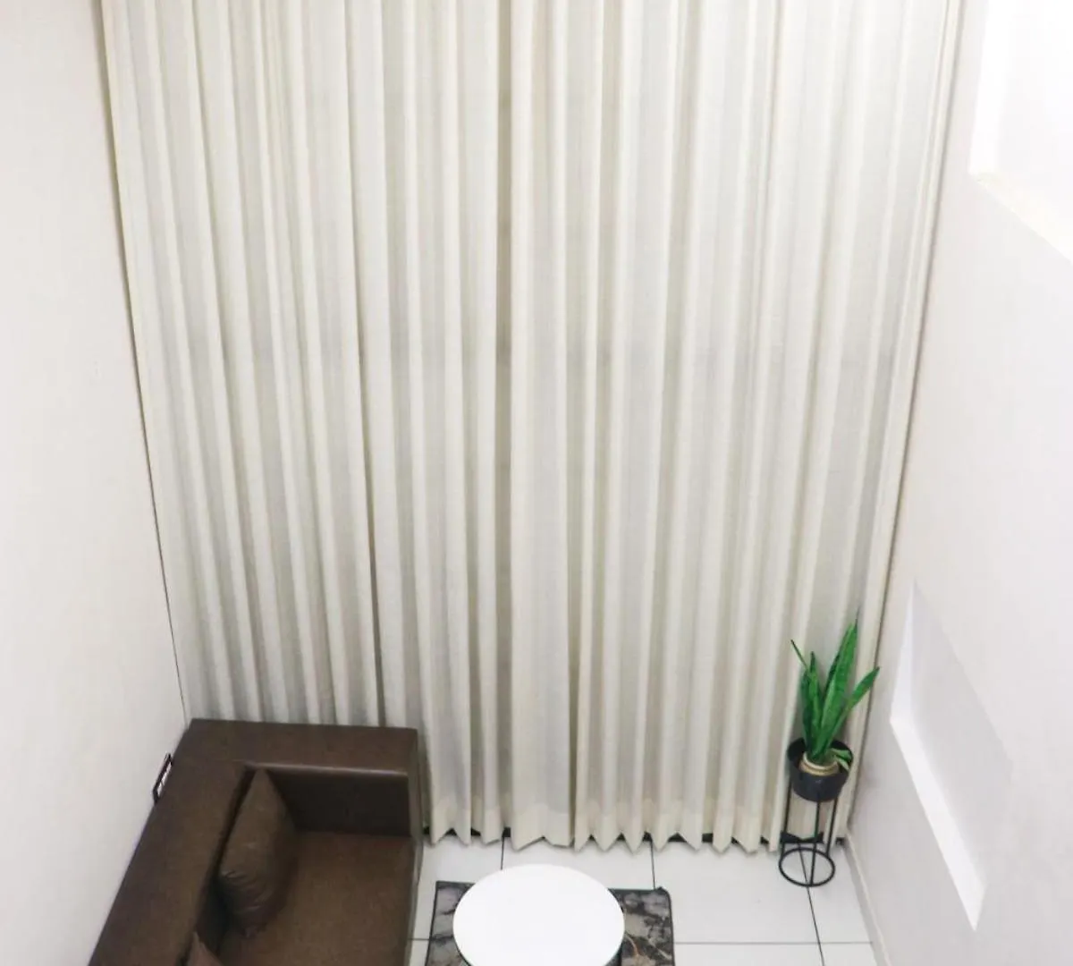 Leafyinn Tranquil Loft New Delhi Apartment